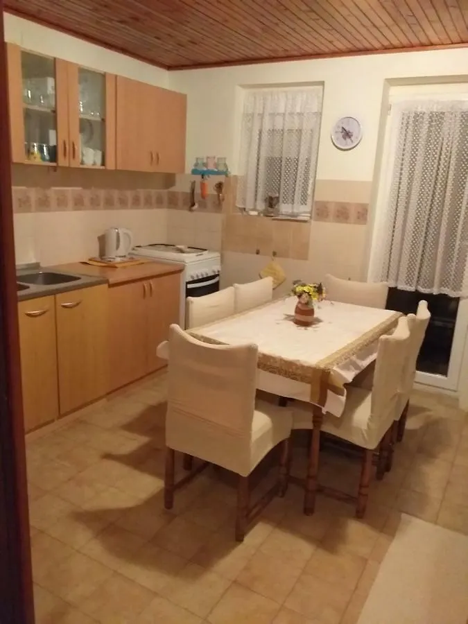 Apartment Jasna Jadranovo 0*,